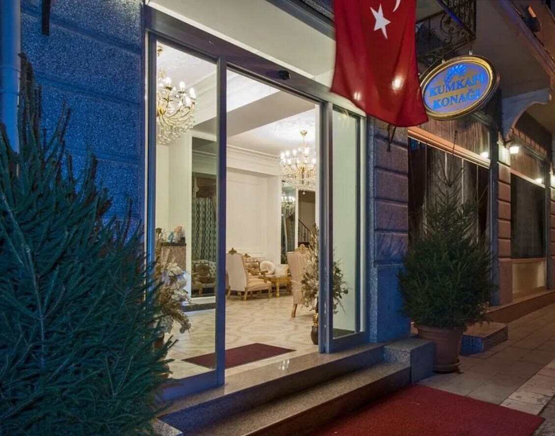 Отель Kumkapi Konagi Hotel 3*